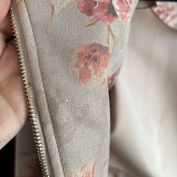 Taylor & Sage light pink floral jacket cropped size small - Picture 5 of 5